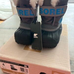 Sorel Snow Commander Insulated Waterproof Winter Boots Size 4 Baby